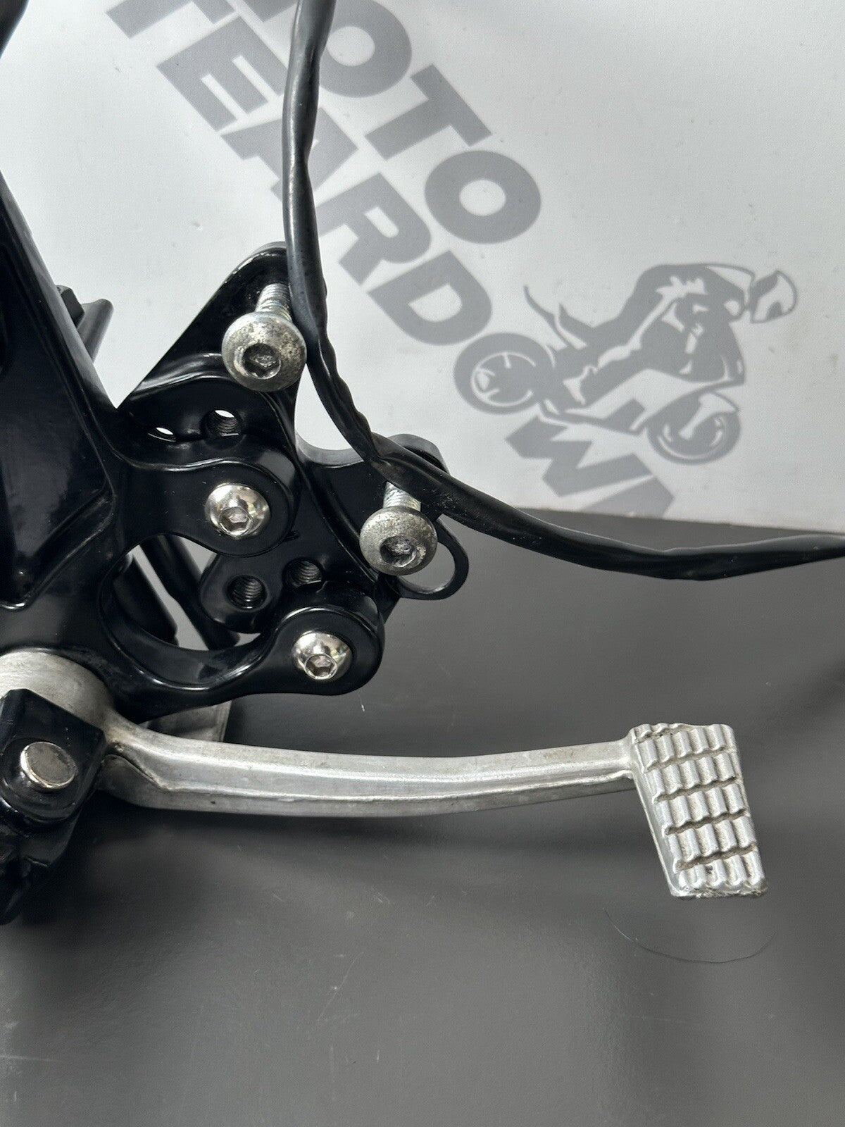Suzuki GSXR 1000 GSXR1000 2009 - 2016 Front Right Side Footrest Foot Rest 2010