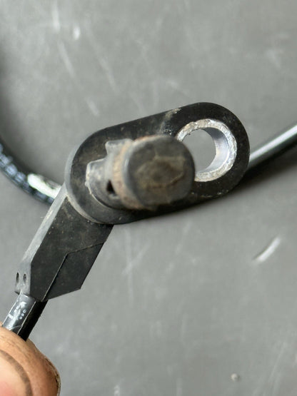 Triumph Trident 660 Rear ABS sensor Genuine OEM 2021 - 2023 660 Rear ABS sensor