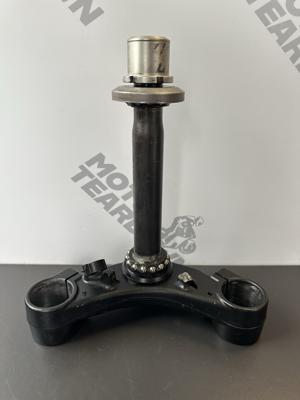 Yamaha MT-07 Yamaha MT07 Bottom lower fork yoke clamp 2014-2017 Lower Yoke OEM