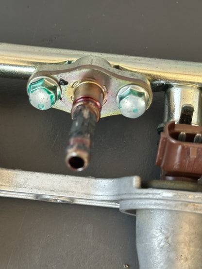 HONDA CBR1000RR Fuel Injectors 2004 2005 RR4 RR5 Honda CBR1000RR Fuel Injectors