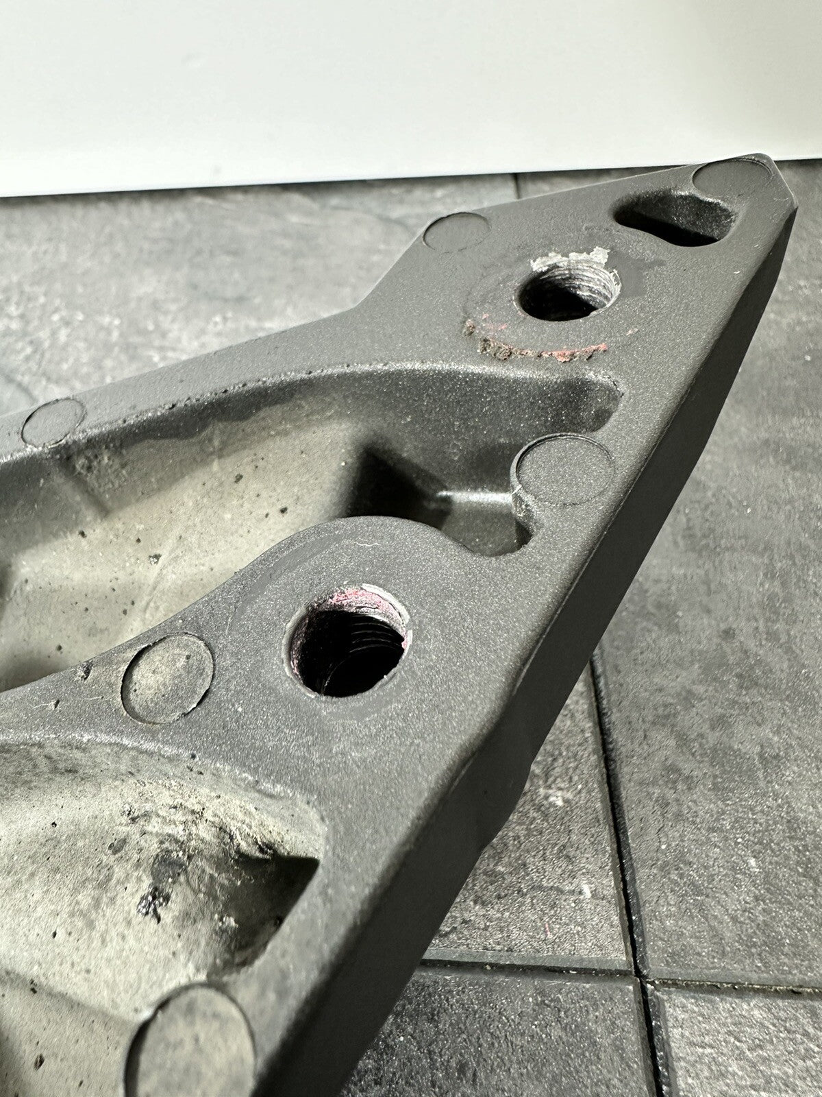 Kawasaki Z800 ABS 2016 Left Engine Mount Bracket 12691 Miles 2013-2018 OEM ZR800