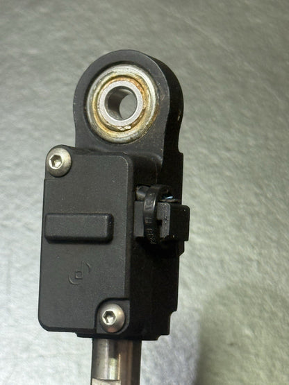 b6377061-bd72-43e6-86bb-e6b13a97cd65