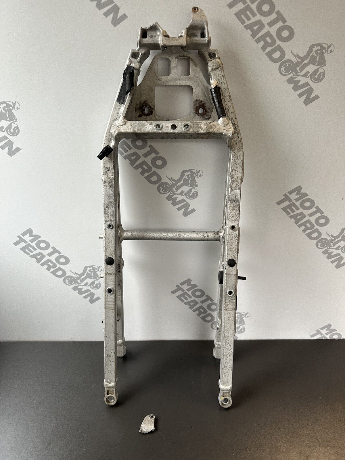 Aprilia Tuono 1100 V4 Factory Rear subframe sub frame SPARES / REPAIRS 2017 OEM