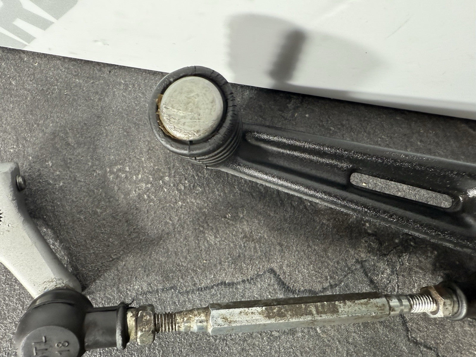 80b773fd-d1e2-4de0-82f7-f0ff0ac88466