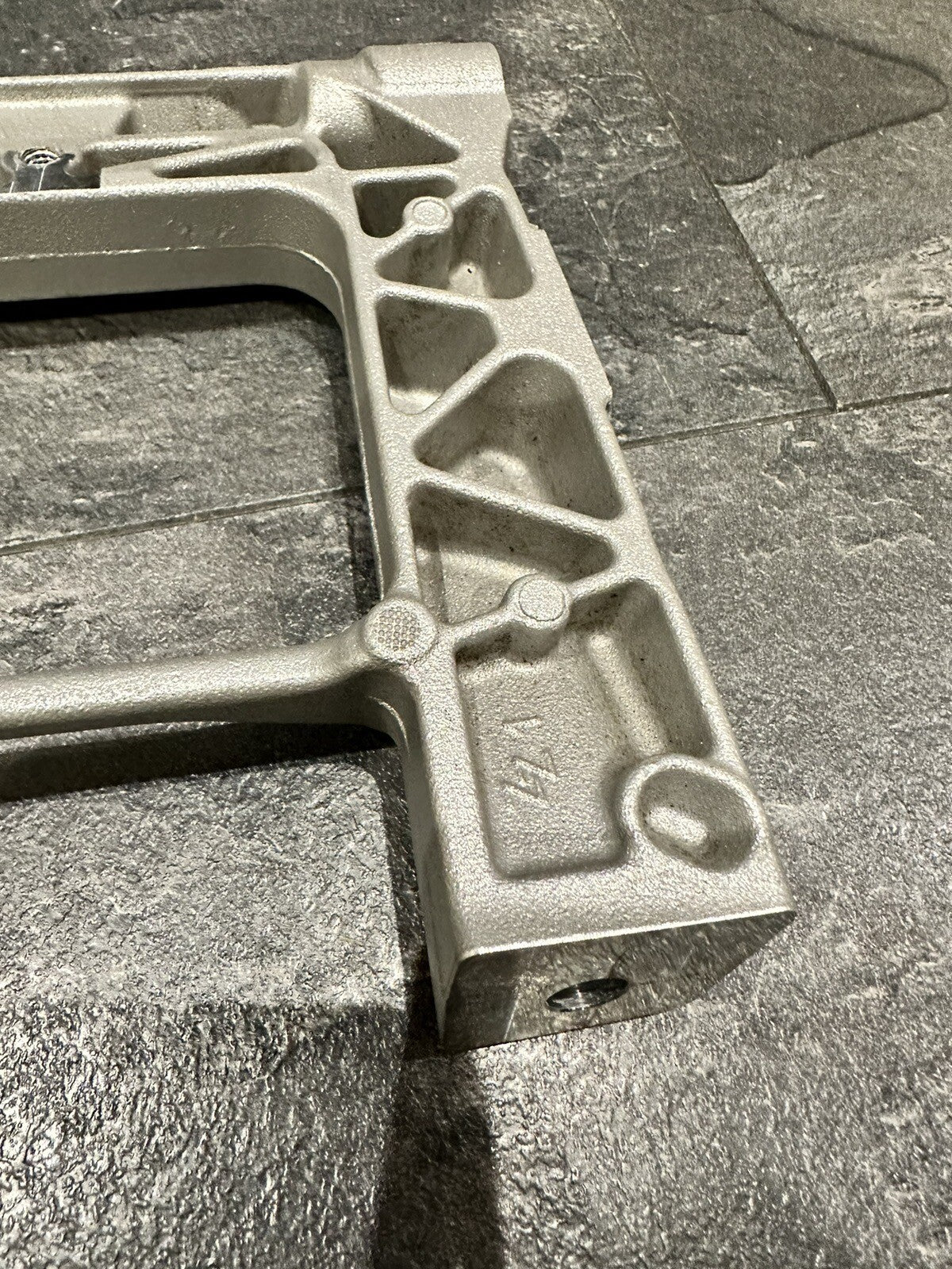 Ducati Multistrada V4 Pikes Peak 2022 Central Plate Frame Mount Bracket 2023 OEM