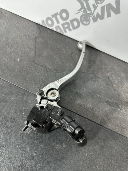 Triumph Street Triple 675 R 2015 Clutch Perch & Lever 2013-2016 16470 Miles OEM