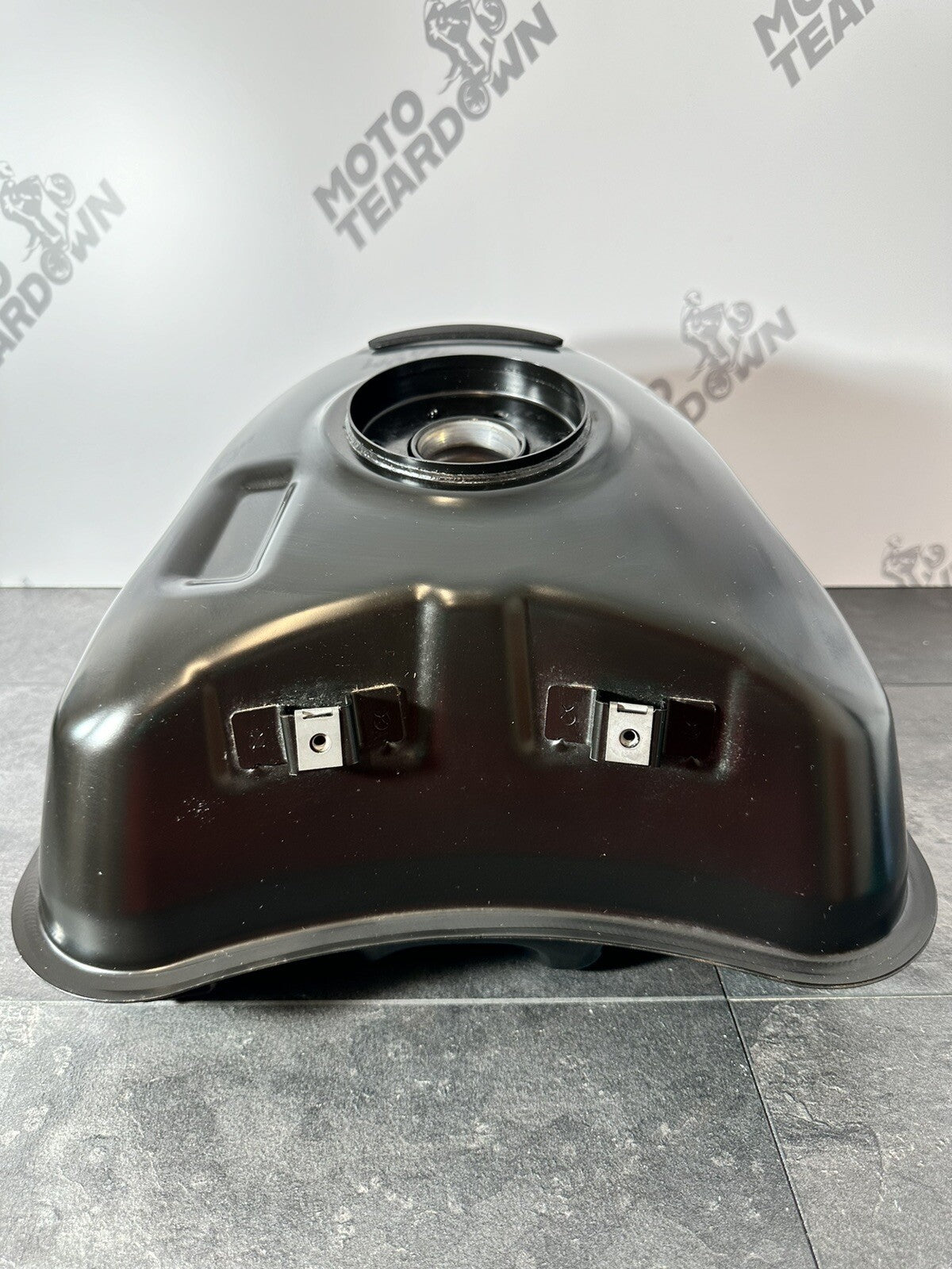 Triumph Trident 660 2022 Fuel Tank Petrol Tank 2962 Mile 2021-2024 OEM *UK ONLY*