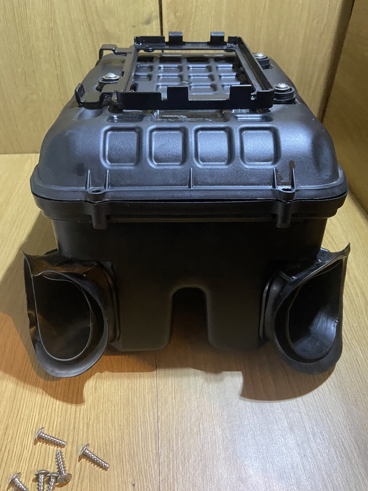 APRILIA TUONO V4 1100 FACTORY AIR BOX, Air Box 2017 OEM Tuono V4 Air Box OEM