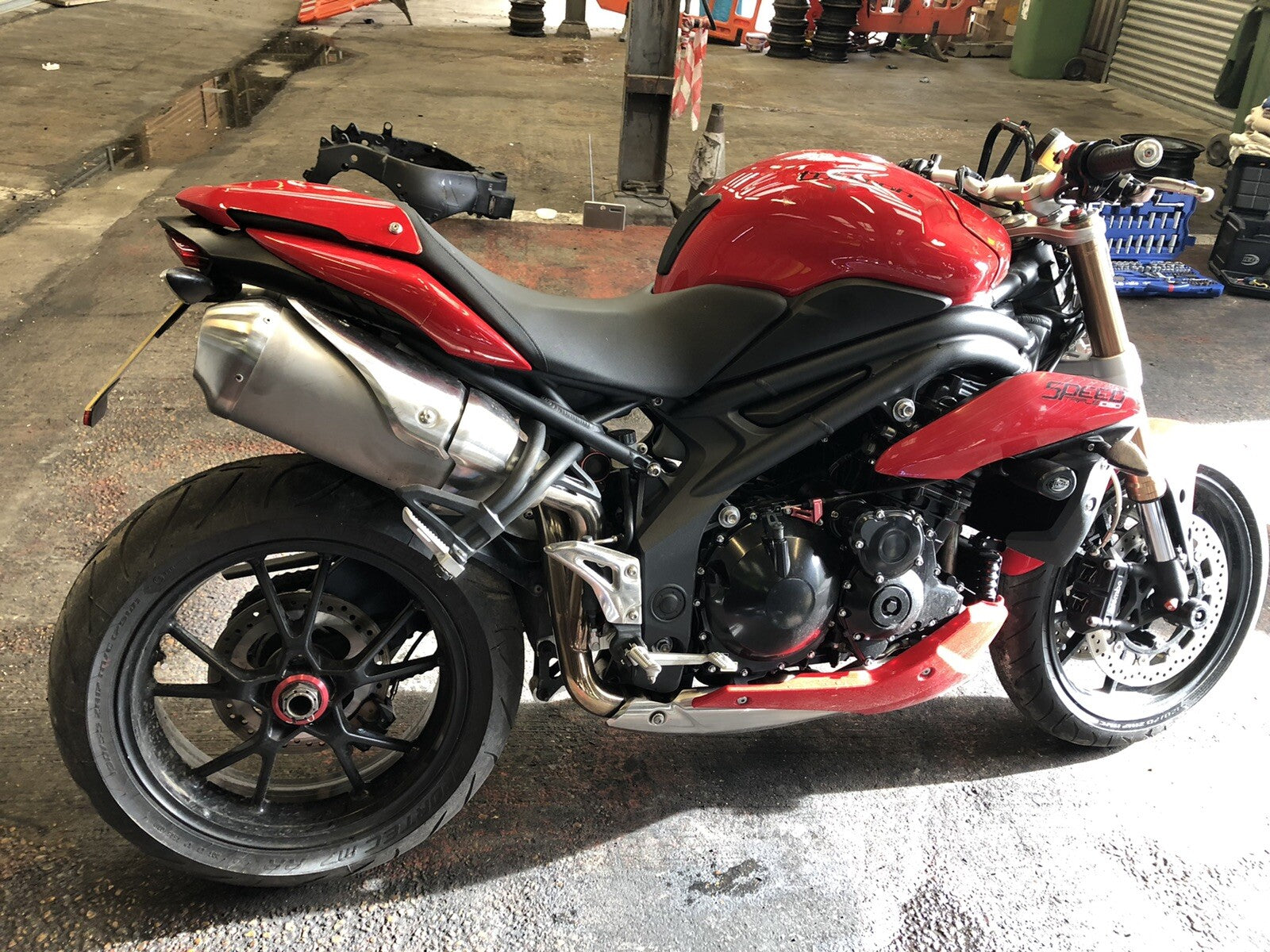Triumph Speed Triple 1050 4 x Frame Infill Panels 2011 2012 2013 2014 OEM