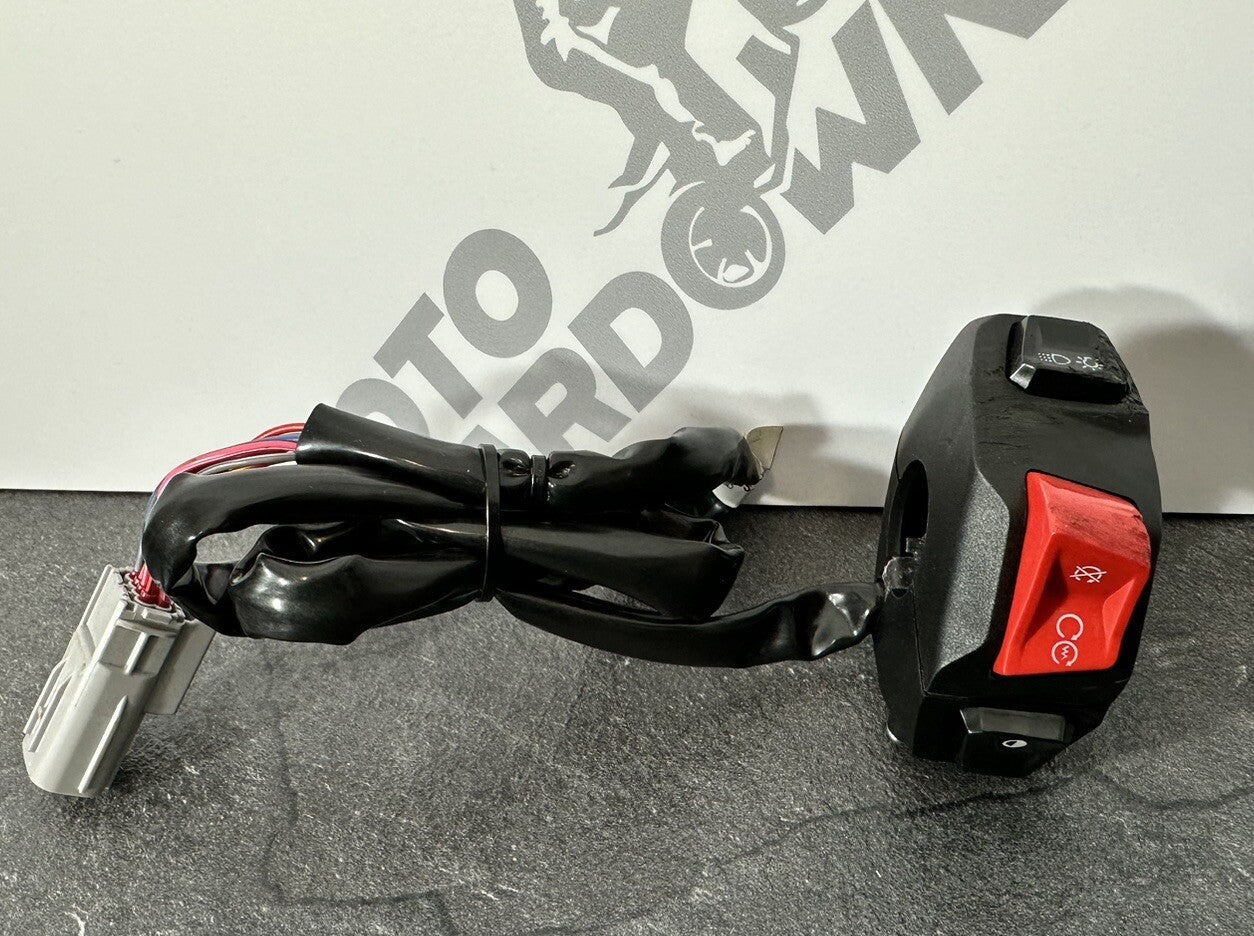 Aprilia Tuono V4 1100 2021 Right Switchgear Controls 6606 Miles 2022-2024 OEM