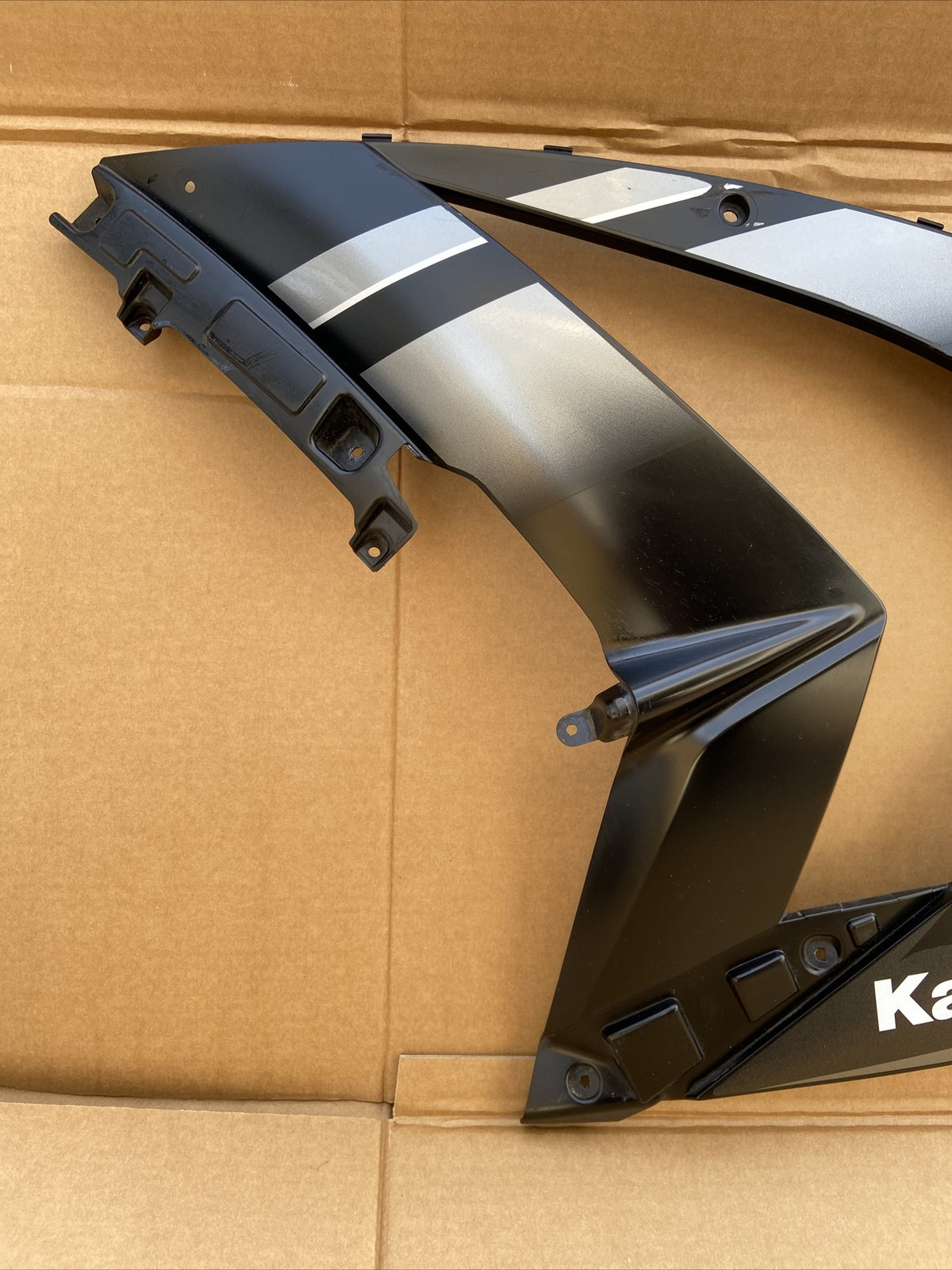 KAWASAKI ZX10R Left Fairing trim left hand black  ZX10R Left Fairing 2014 OEM