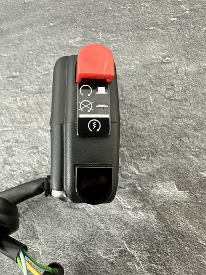 Aprilia Tuono V4 1100 Factory 2020 Right Switchgear Kill Switch 6889m OEM 2019