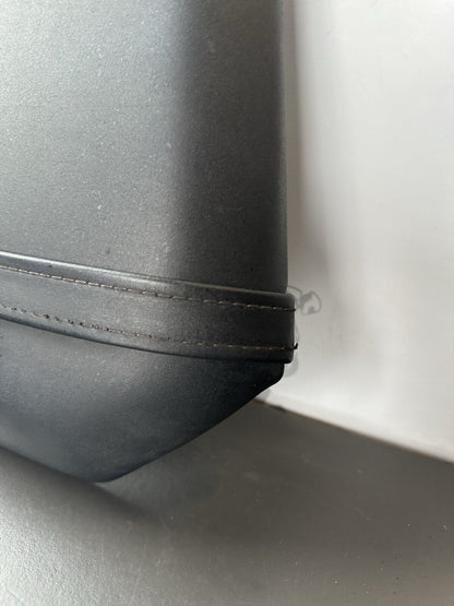 Yamaha MT-07 MT07 Rear pillion passenger seat saddle Genuine OE 2014 - 2017 TORN