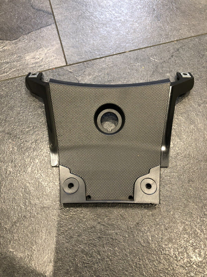 Suzuki GSXR 1000 2020 Pillion Seat Lock Fairing Panel 2017-2020 OEM L7 L8 L9 M0