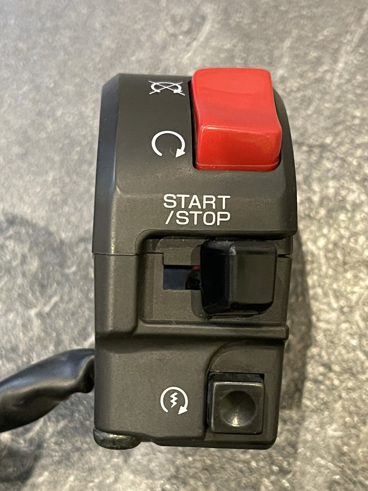 Kawasaki Ninja ZX10R 2016 Right Switchgear Kill Switch 2016-2020 Only 18266 Mile