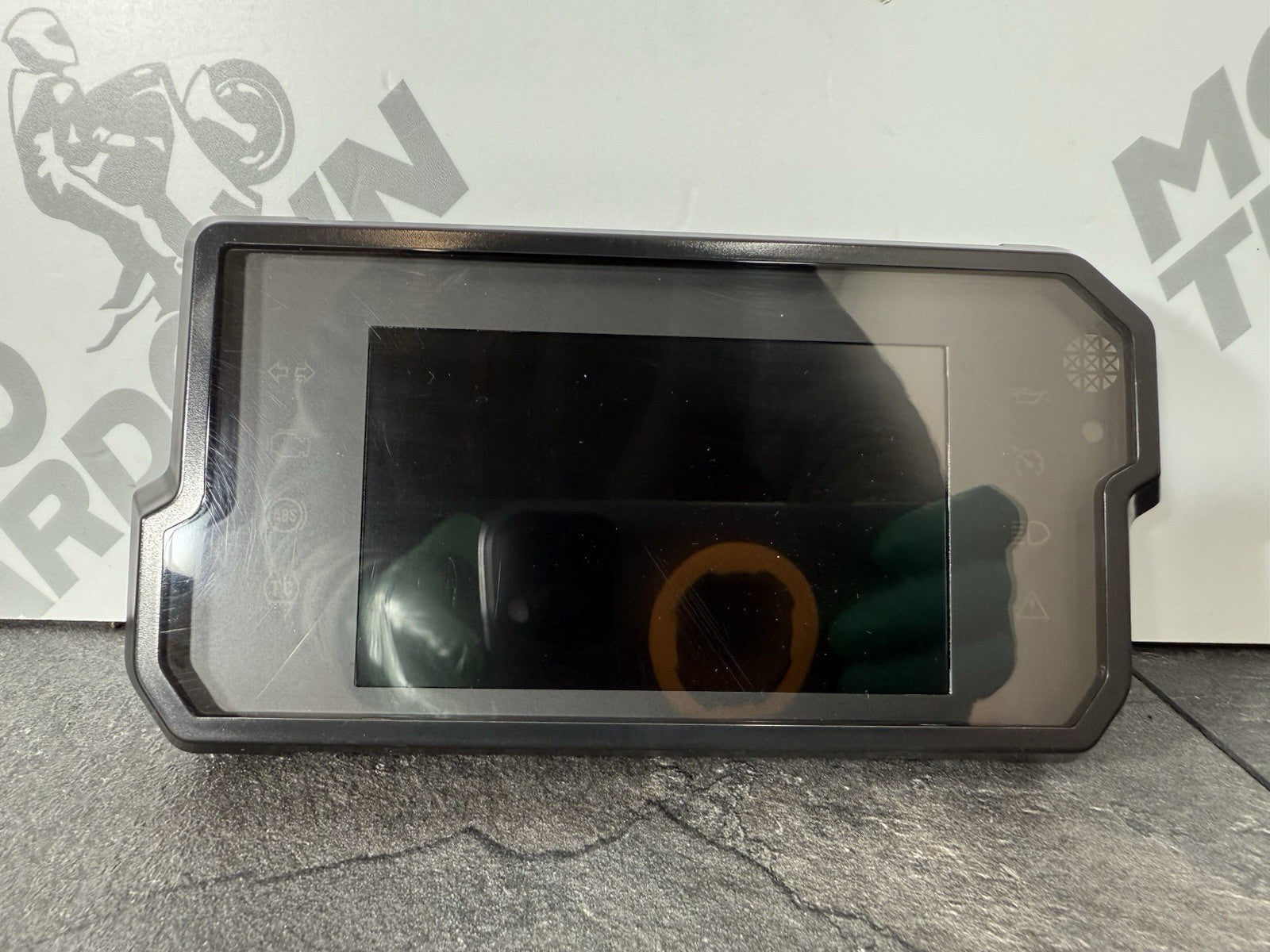 98911584-d06e-41c4-8535-064503d22720