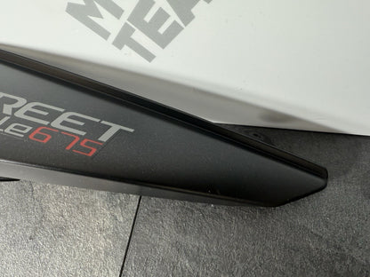 d3c1f29b-cd95-4590-9085-58a1b74d9e3e