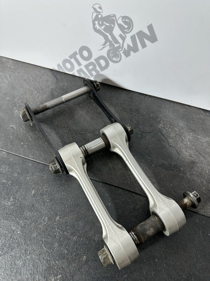 Triumph TIGER 900 GT PRO 2022 Shock Linkage Dog Bone 6337 Miles 2020-2023 OEM