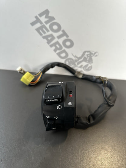 SUZUKI GSXR 600 750 LEFT SWITCHGEAR SWITCH HANDLEBAR SIGNAL 2011-2016 SPARES OEM