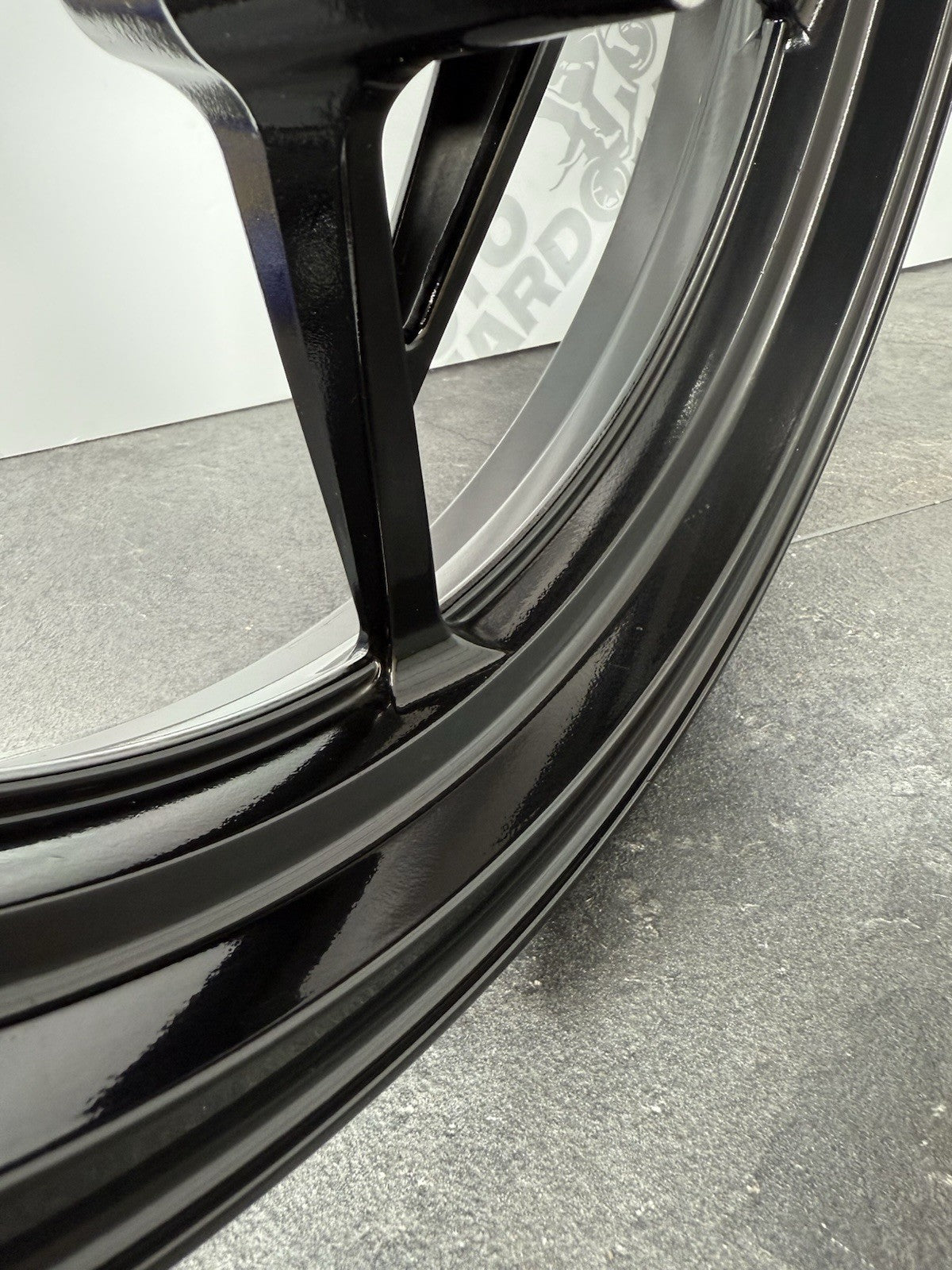 834dfdd9-2904-4b0f-b16c-b36d4fac4c30