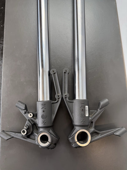 Ducati Supersport Lower Fork Leg / Lower Slider 2019 Bottom Fork SPARES REPAIRS