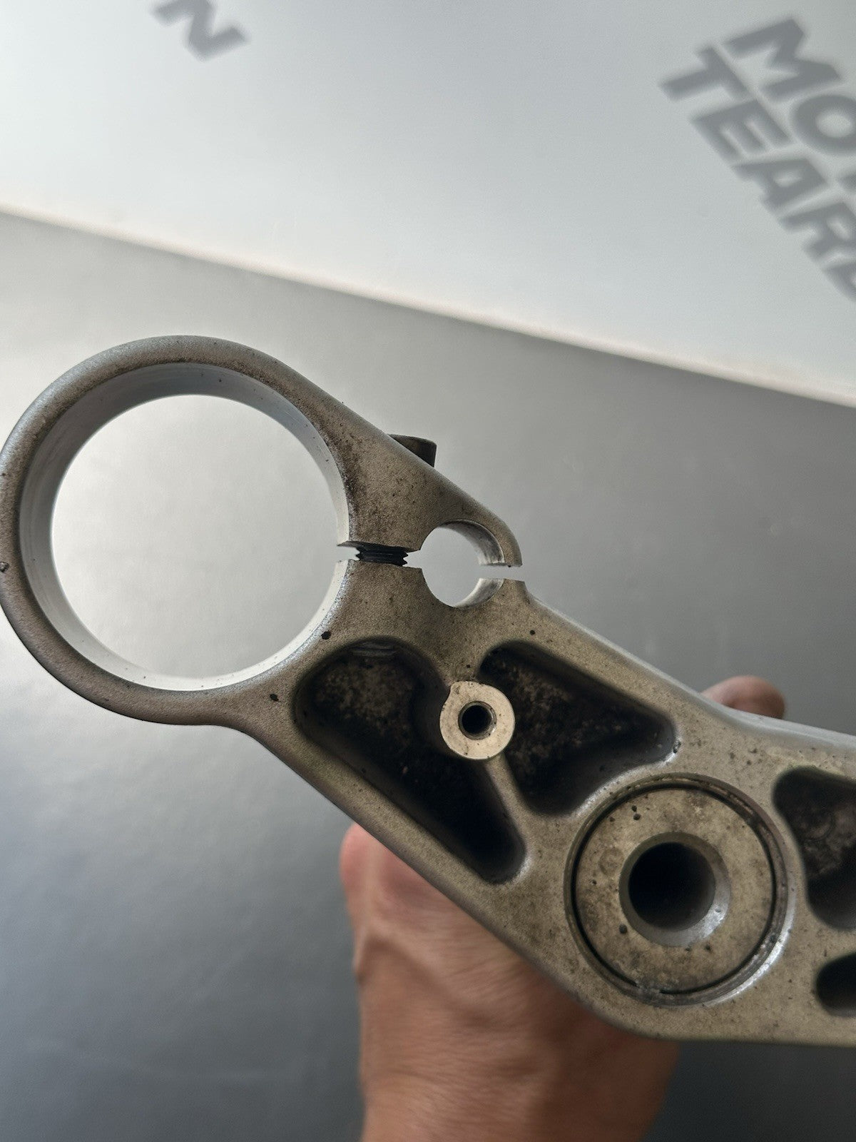 TRIUMPH STREET TRIPLE 675R Lower Yoke Bottom Clamp Lower Fork Clamp - T2044131