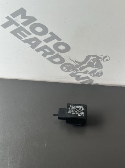 Honda CBR 1000 RR Fireblade indicator flasher relay 2004 - 2005 RR4 RR5 FE246BH