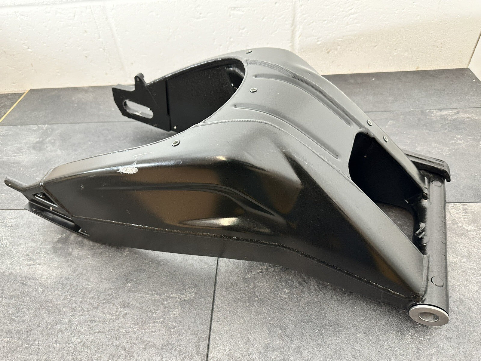 BMW S1000R 2017 Swingarm Rear Swinging Arm 2018-2021 3534 Miles OEM