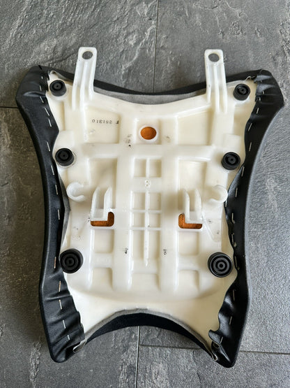 Kawasaki ZX10R 2018 Riders Seat Front Seat Only 1086 Mile 2016 2017 OEM