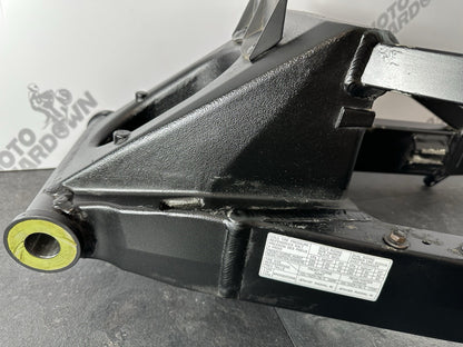 Suzuki GSXR 1300 2016 HAYABUSA Swingarm Rear Swinging Arm 18408 Miles OEM