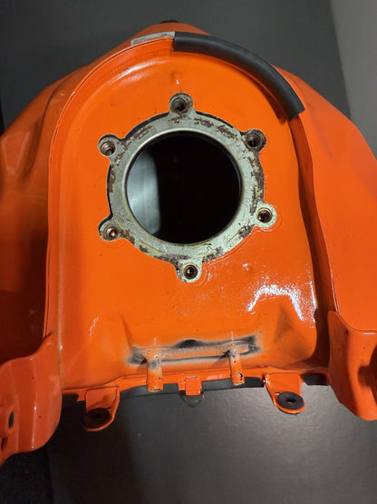 ed14717d-9bf1-47c8-a6e5-3652e1ca2e8c