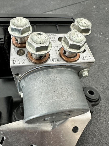 Aprilia Tuono V4 1100 Factory 2020 ABS Pump Module Actuator 6889 Miles OEM 2019