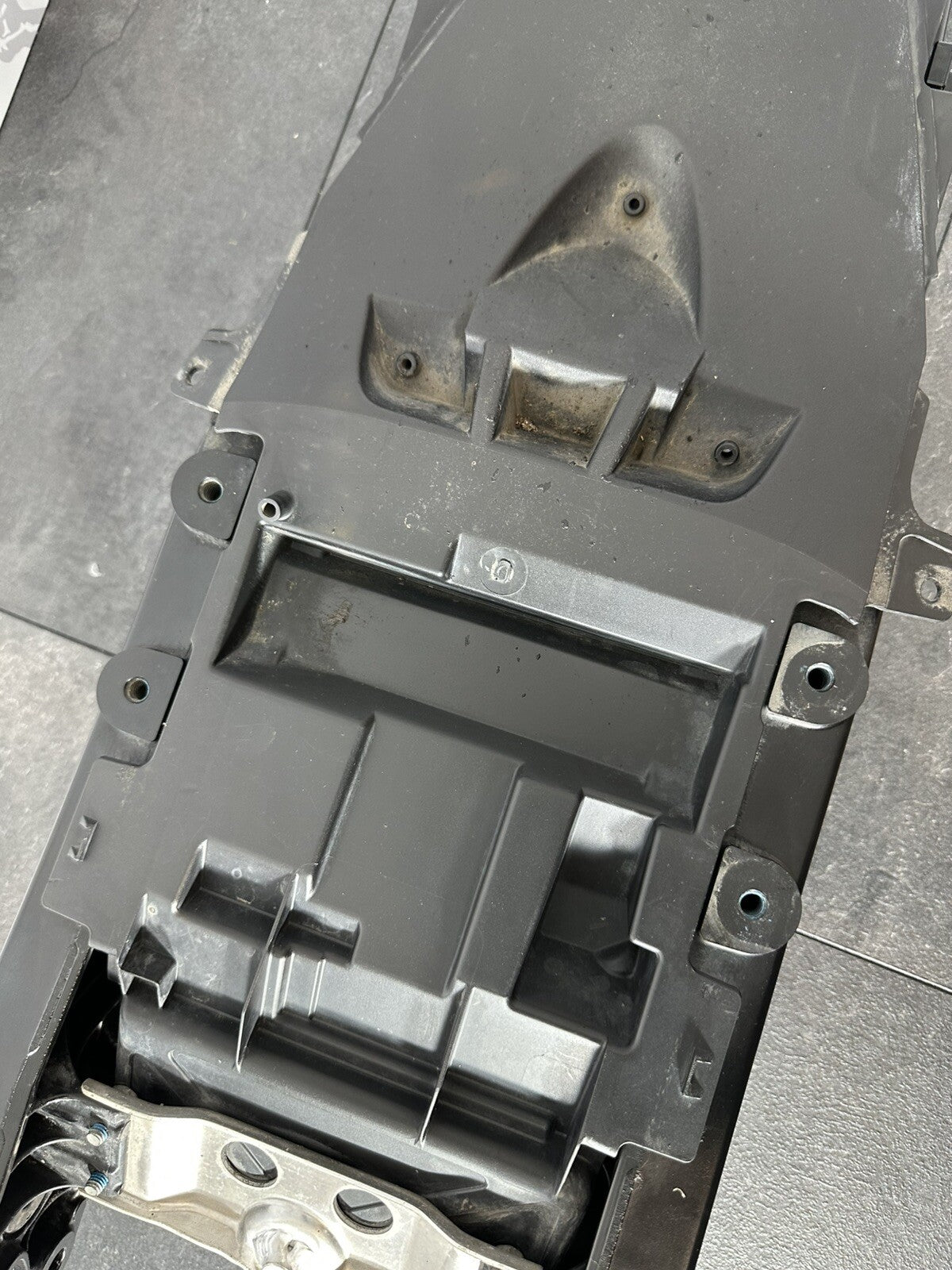 Suzuki GSXR 1000 2014 Rear Subframe & Undertray 22774 Miles 2009-2016 OEM