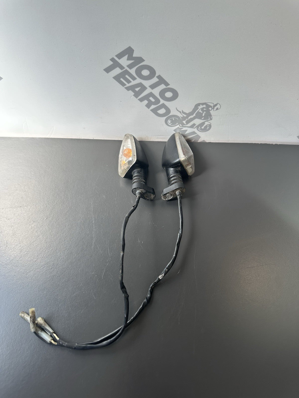 TRIUMPH STREET TRIPLE 675R Rear Indicators Left Right Indicators SPARES REPAIRS