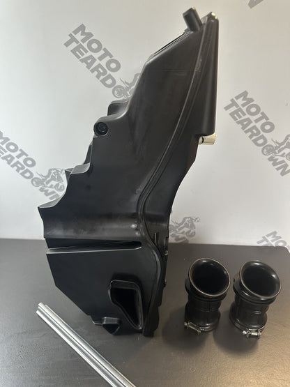KTM 790 DUKE AIRBOX AIR BOX FILTER COMPLETE 64106001100 OEM 790 2019-2023 OEM