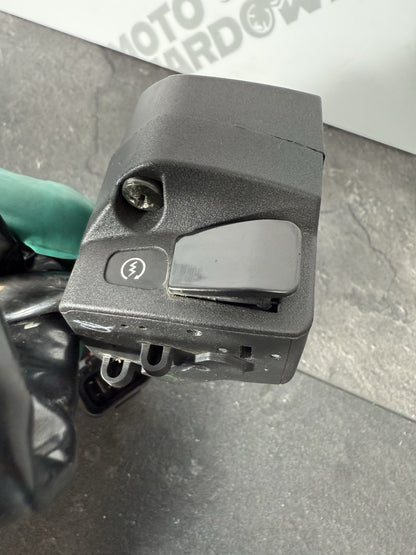 3bd2d995-1900-40b3-85b2-f2f6de1425af