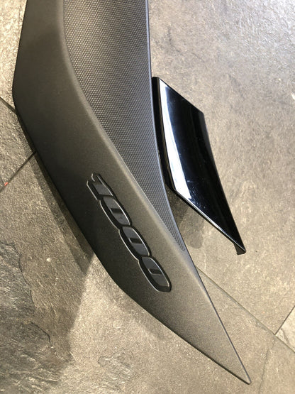 Suzuki GSXR 1000 2020 Left Tank Seat Fairing Panel 2017-2020 OEM L7 L8 L9 M0