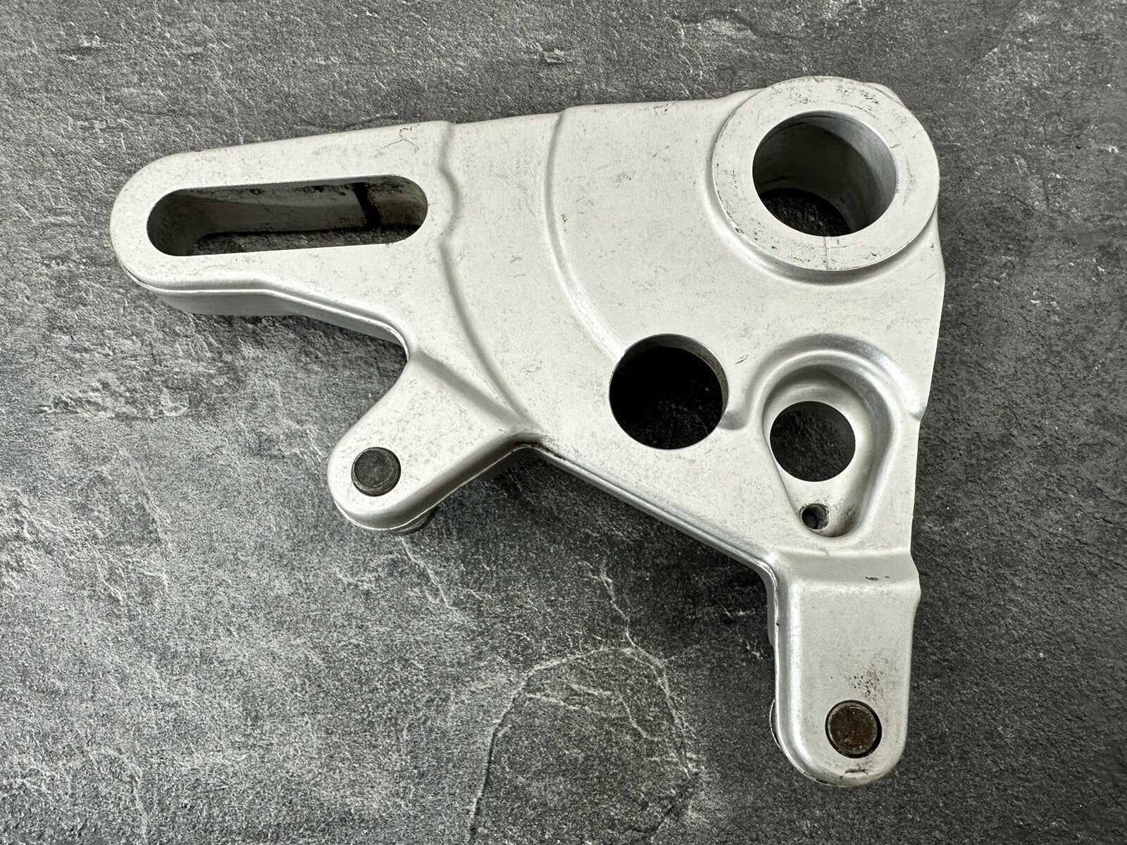Aprilia Tuono V4 1100 Factory 2020 Rear Brake Caliper Hanger Mount 6889m 2019