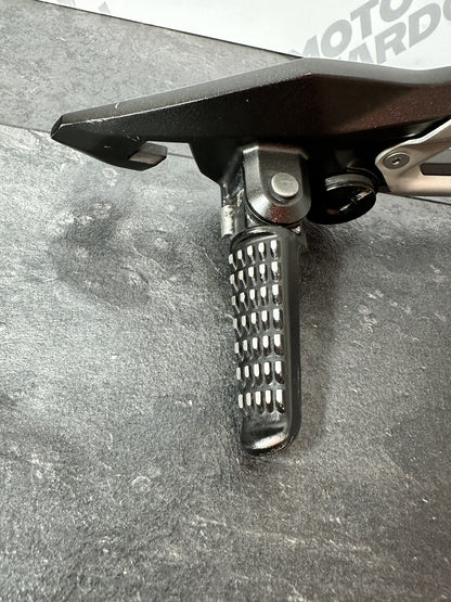 Kawasaki Z800 2016 Right Footrest Rearset Pillion Mount 12691 Mile 2013-2018 OEM