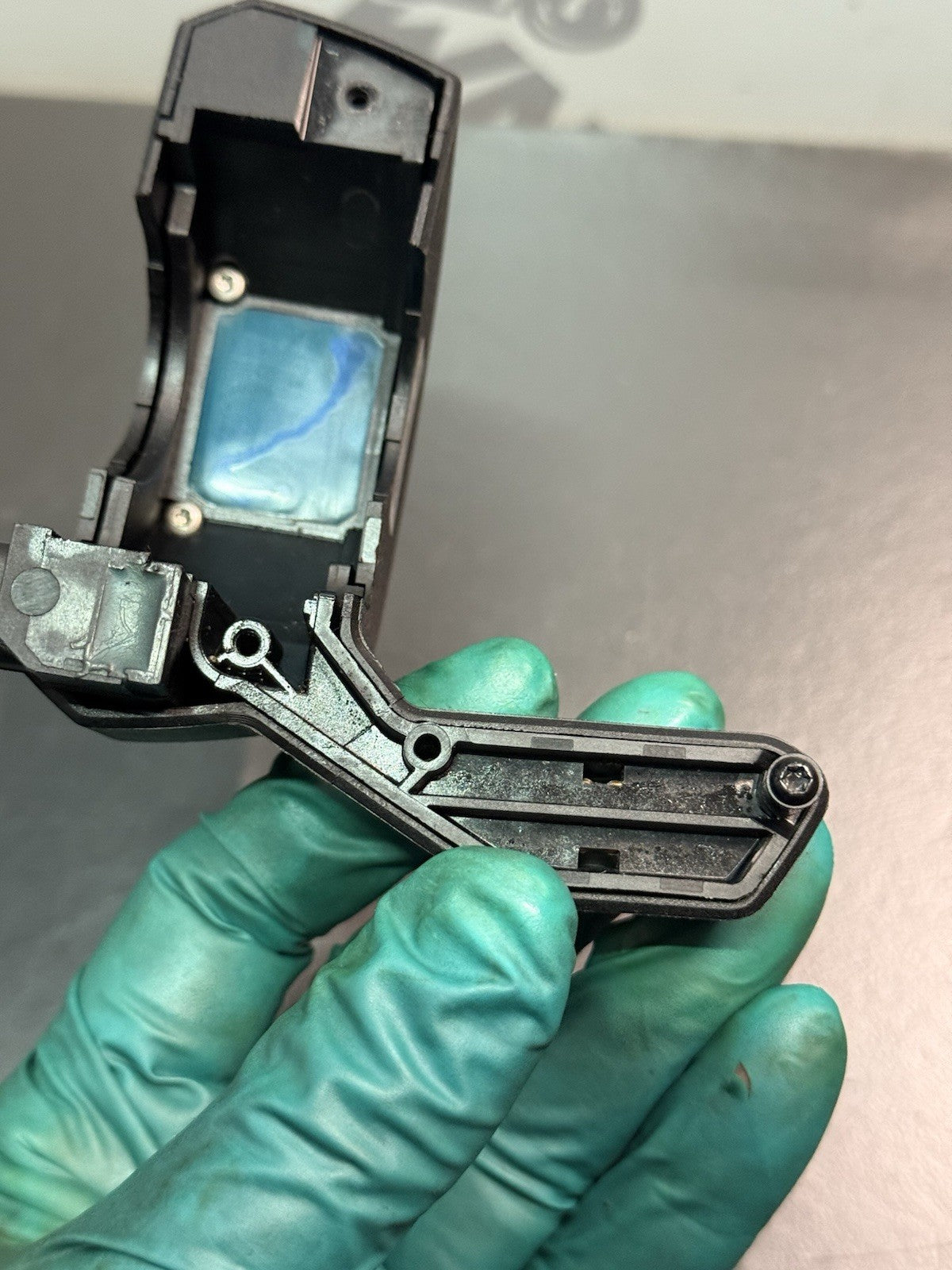 b60fb7d8-8251-45df-9319-015313fc77c2