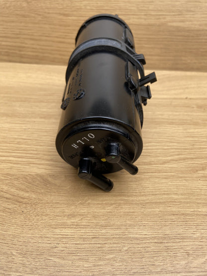 BMW S1000R Sport 2021 Emission vacuum pump S1000R Evap Pump OEM 7953 Miles