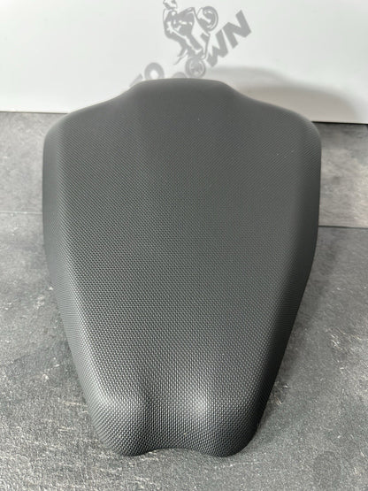 Aprilia RS660 2021 Pillion Seat Rear Seat BLACK Only 6220 Miles 2022-2025 OEM
