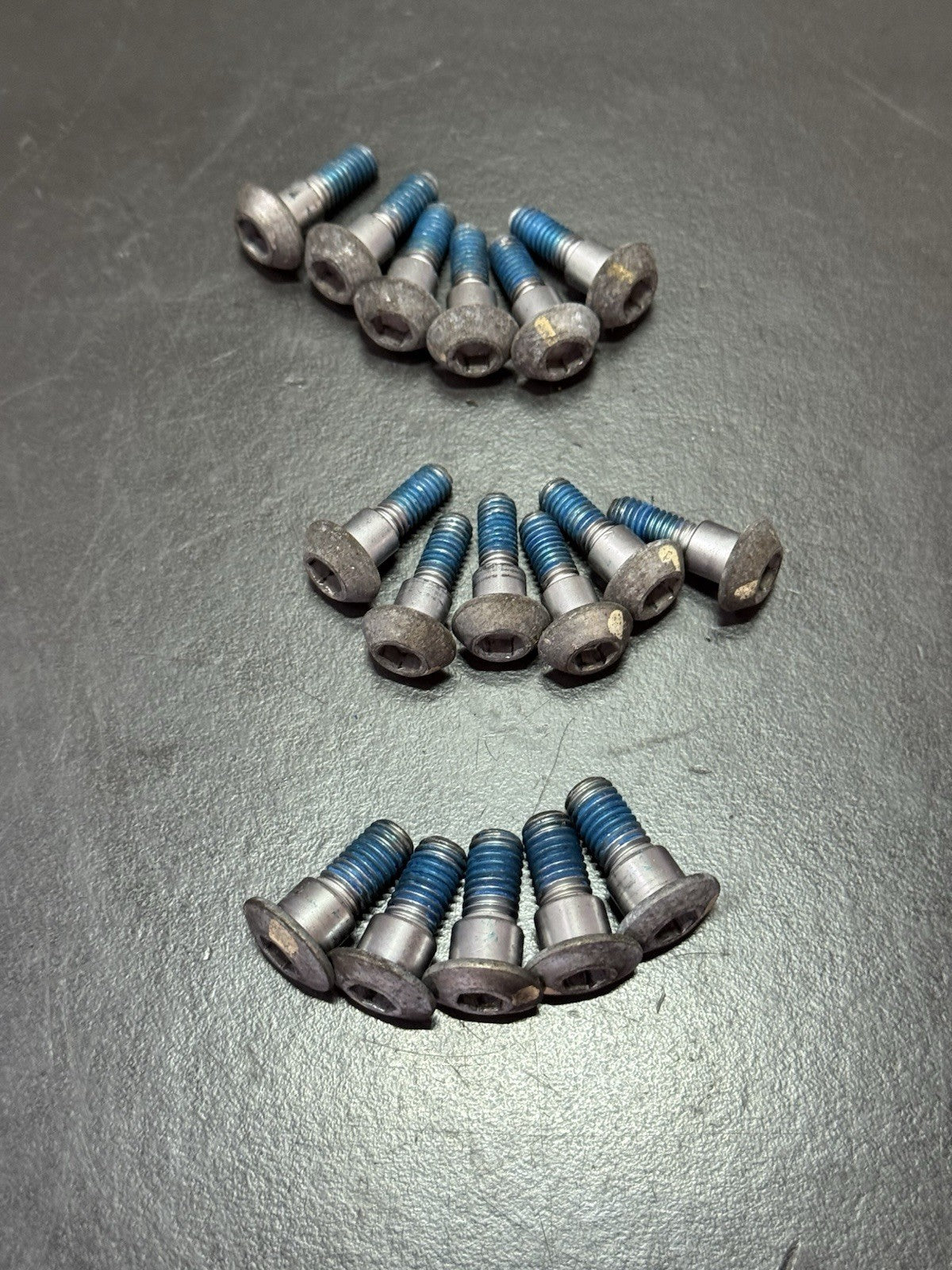 a28826ab-f15f-4964-85f0-d82e20863560