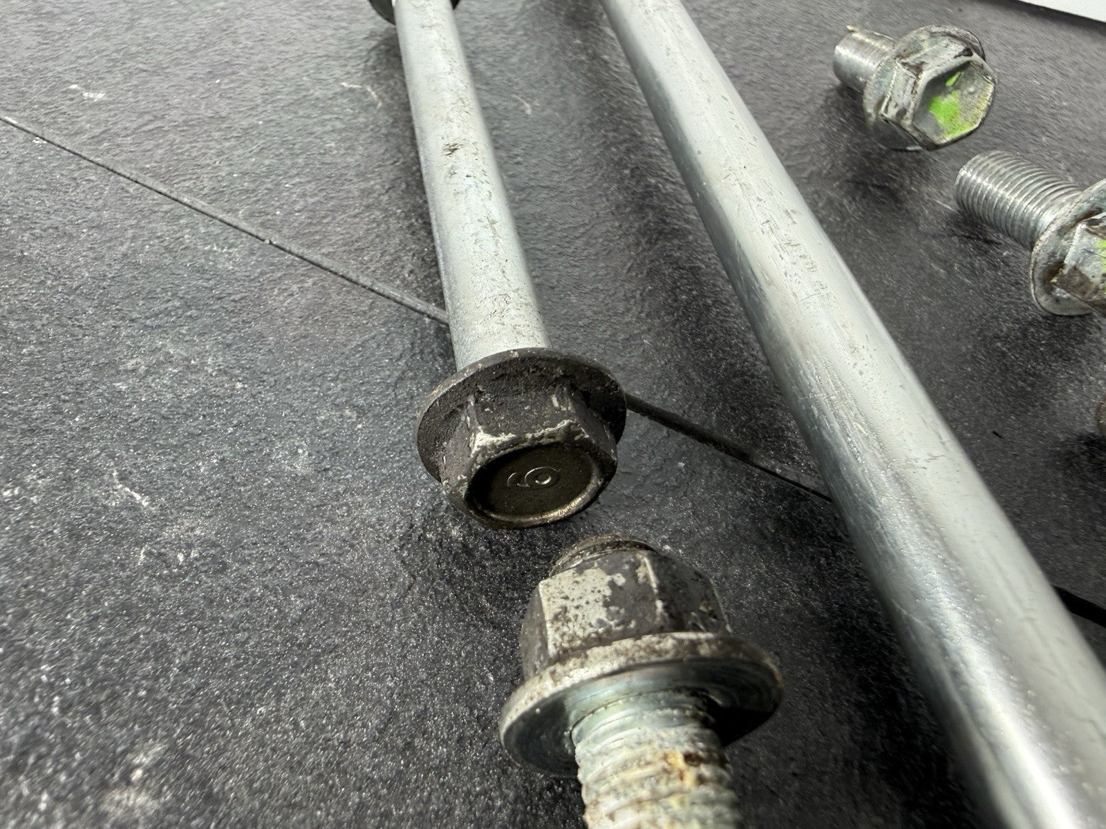 1e7400d5-c684-421e-b93c-b96f4d4e4180