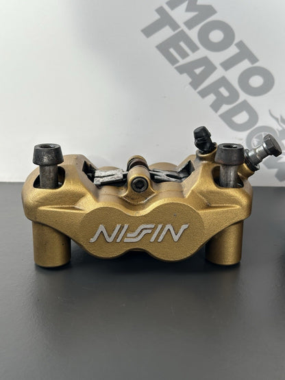TRIUMPH STREET TRIPLE 675R 675 FRONT BRAKE CALIPER SET NISSIN FRONT BRAKES OEM