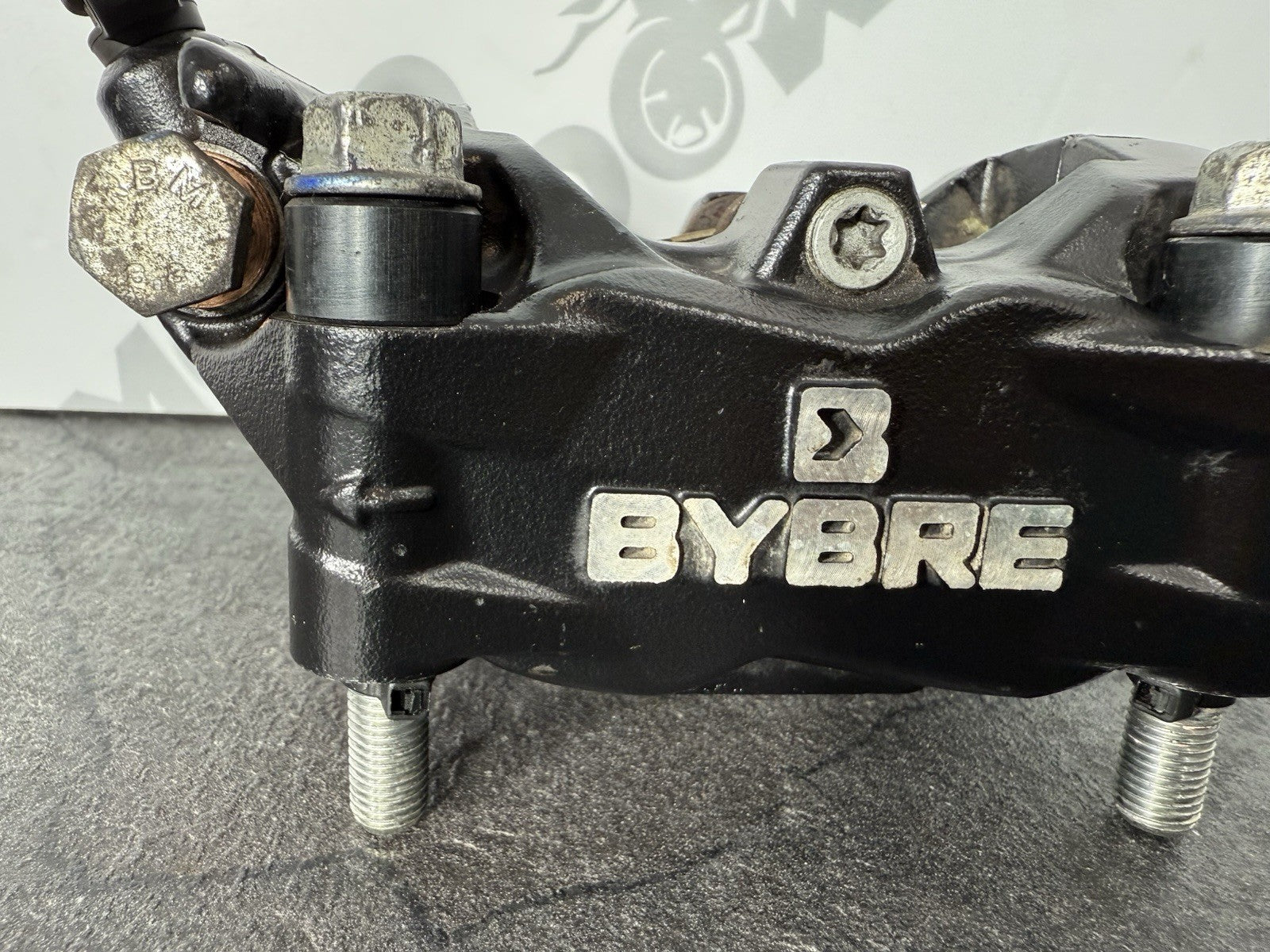 a25bf7b1-3e82-468e-b301-dff1e2253b1a