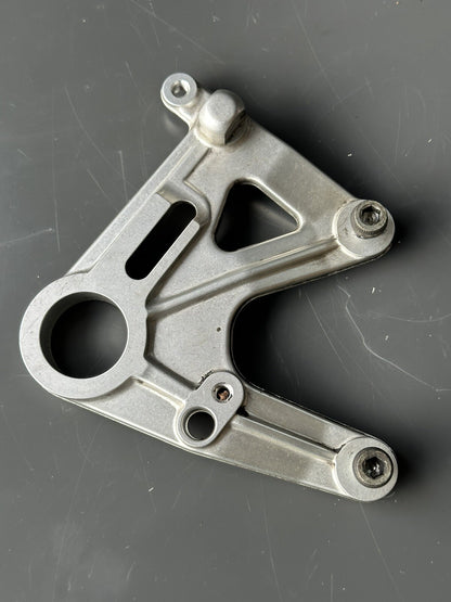 DUCATI 899-959 Panigale Rear Brake Caliper Bracket Brake Bracket 82530501A OEM