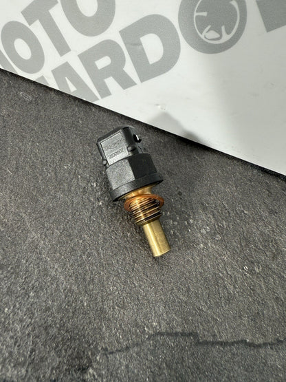 Triumph Street Triple 765 R 2017 Temperature Sensor  18498m 2018-2021 OEM