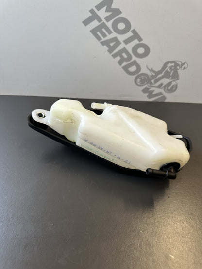 KTM RC 125 expension coolant bottle KTM 125 DUKE Radiator Coolant Bottle 2024-
