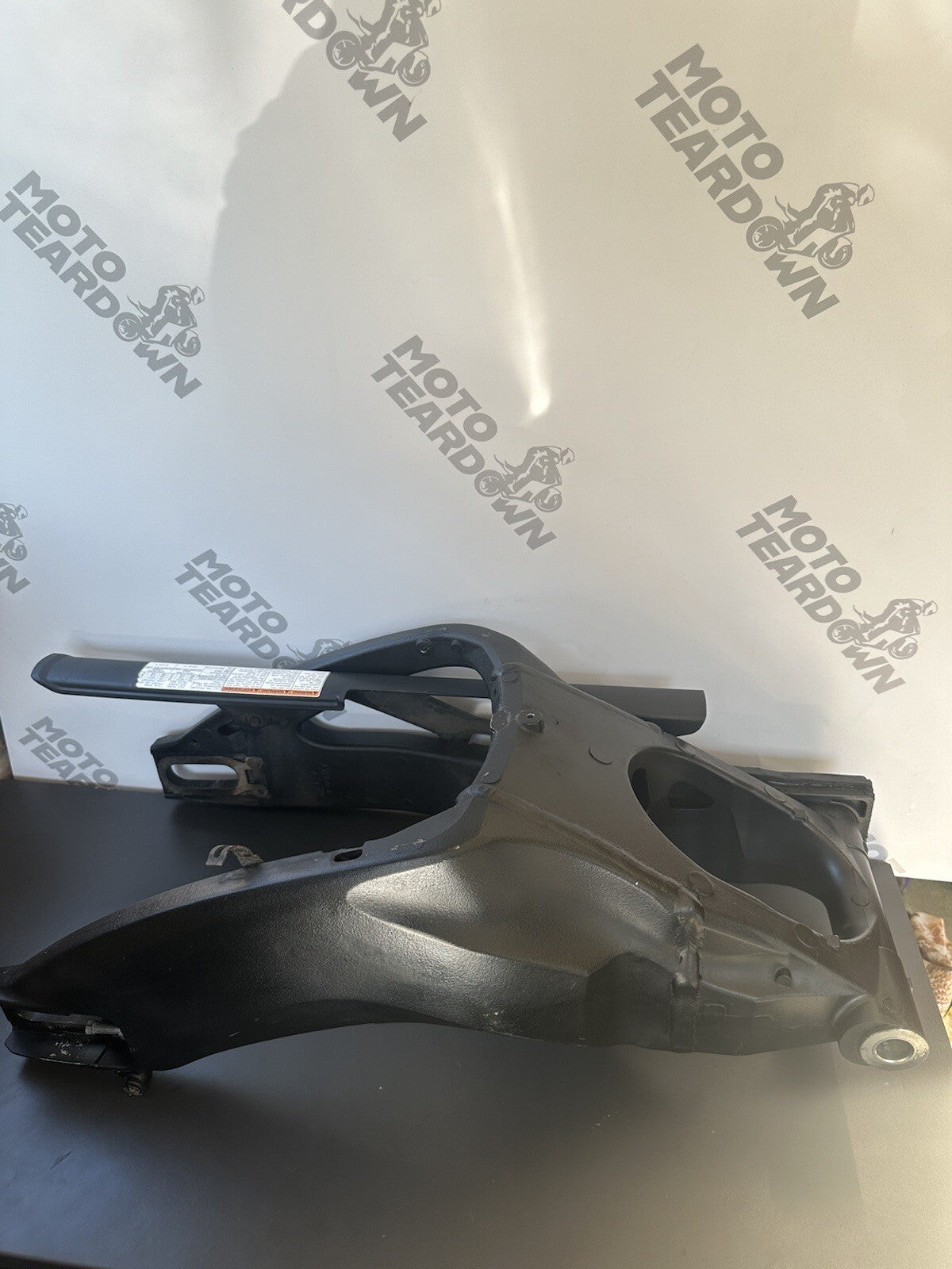 SUZUKI GSXR 1000 2009-2016 REAR SWINGARM BLACK SWINGING ARM OEM GSXR SWINGARM